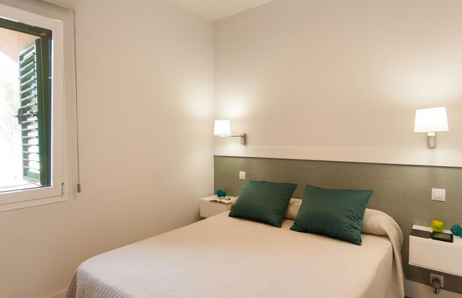 2 bedroom Apartment in San Bartolomé de Tirajana with swimming pool and terrace - Photo 9