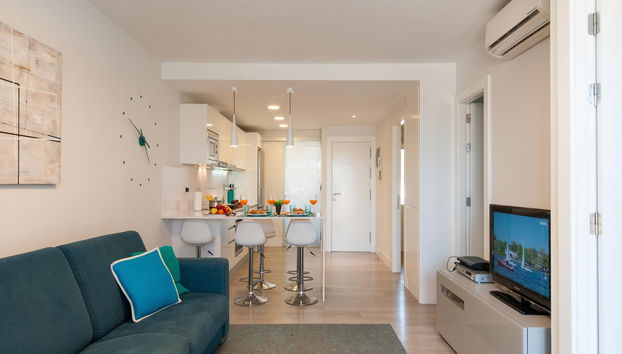Appartement de 2 chambres à San Bartolomé de Tirajana avec piscine et terrasse - Photo 4