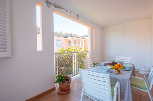 Photo 15 - 2 bedroom Apartment in Cavalaire-sur-Mer with terrace