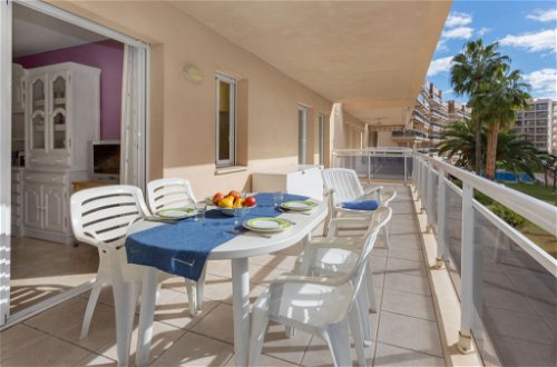 Foto 16 - Apartamento de 3 habitaciones en Salou con piscina y vistas al mar
