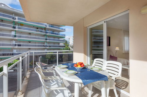 Foto 18 - Apartamento de 3 quartos em Salou com piscina e jardim