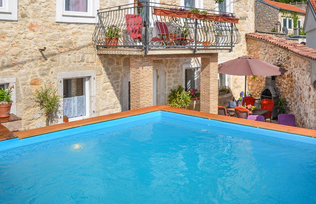 Casa de 4 quartos em Vinodolska Općina com piscina privada e terraço - Foto 1