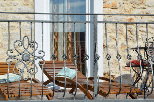 Photo 30 - Maison de 3 chambres à Vinodolska Općina avec piscine privée et terrasse