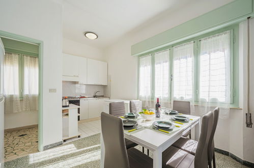 Photo 38 - 3 bedroom Apartment in Pietrasanta with garden and terrace