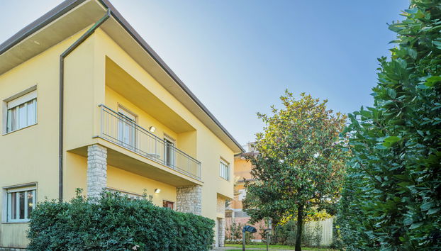 Apartamento de 4 quartos em Pietrasanta com jardim e terraço - Foto 2