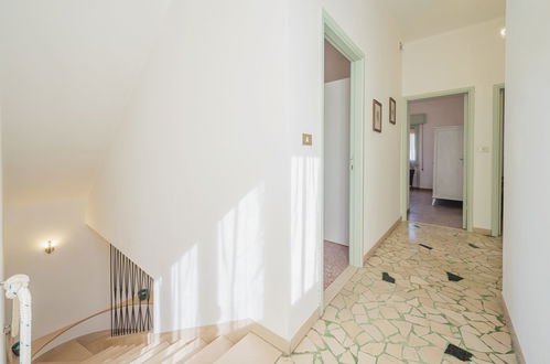 Photo 20 - 3 bedroom Apartment in Pietrasanta with garden and terrace