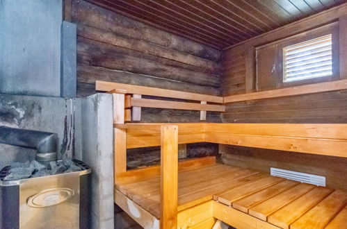 Foto 8 - Haus mit 2 Schlafzimmern in Inari mit blick auf die berge