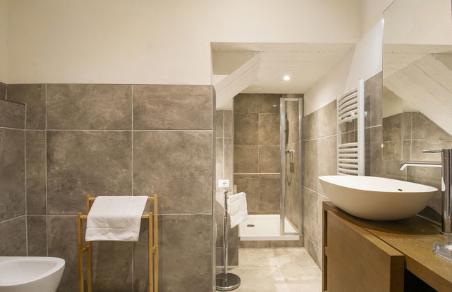 1 bedroom Apartment in San Miniato - Photo 10
