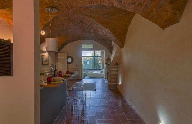 1 bedroom Apartment in San Miniato - Photo 8