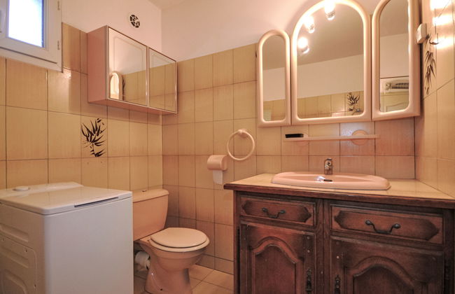 Casa de 3 quartos em Velleron com piscina e jardim - Foto 22