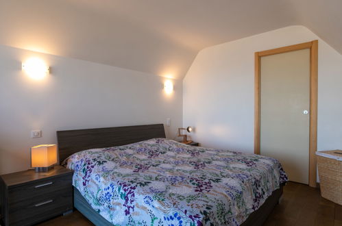 Foto 26 - Haus mit 4 Schlafzimmern in Guilvinec mit blick aufs meer