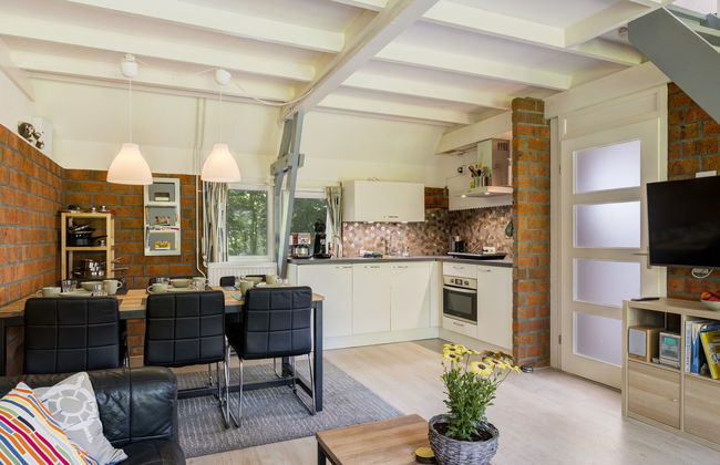 Casa de 4 quartos em Anjum com jardim e terraço - Foto 3