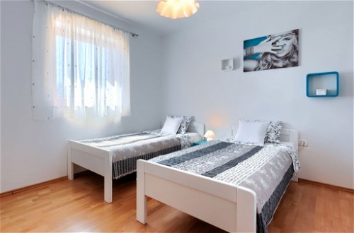 Foto 21 - Casa con 2 camere da letto a Fažana con terrazza e vista mare