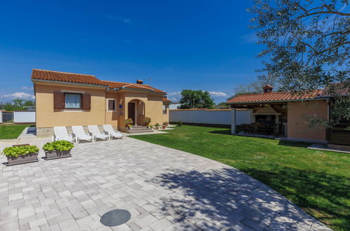 Photo 26 - Maison de 2 chambres à Fažana avec terrasse et vues à la mer