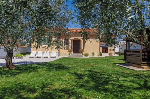 Foto 5 - Casa de 2 quartos em Fažana com terraço