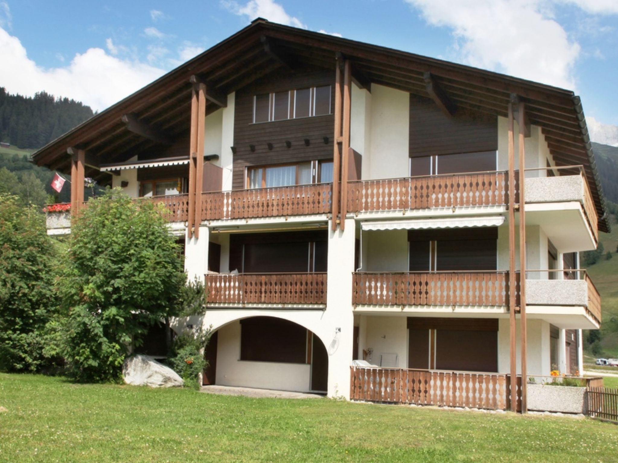 Foto 1 - Apartment mit 1 Schlafzimmer in Disentis/Mustér mit blick auf die berge