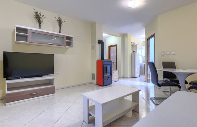 Casa de 8 quartos em Marčana com piscina privada e jardim - Foto 34