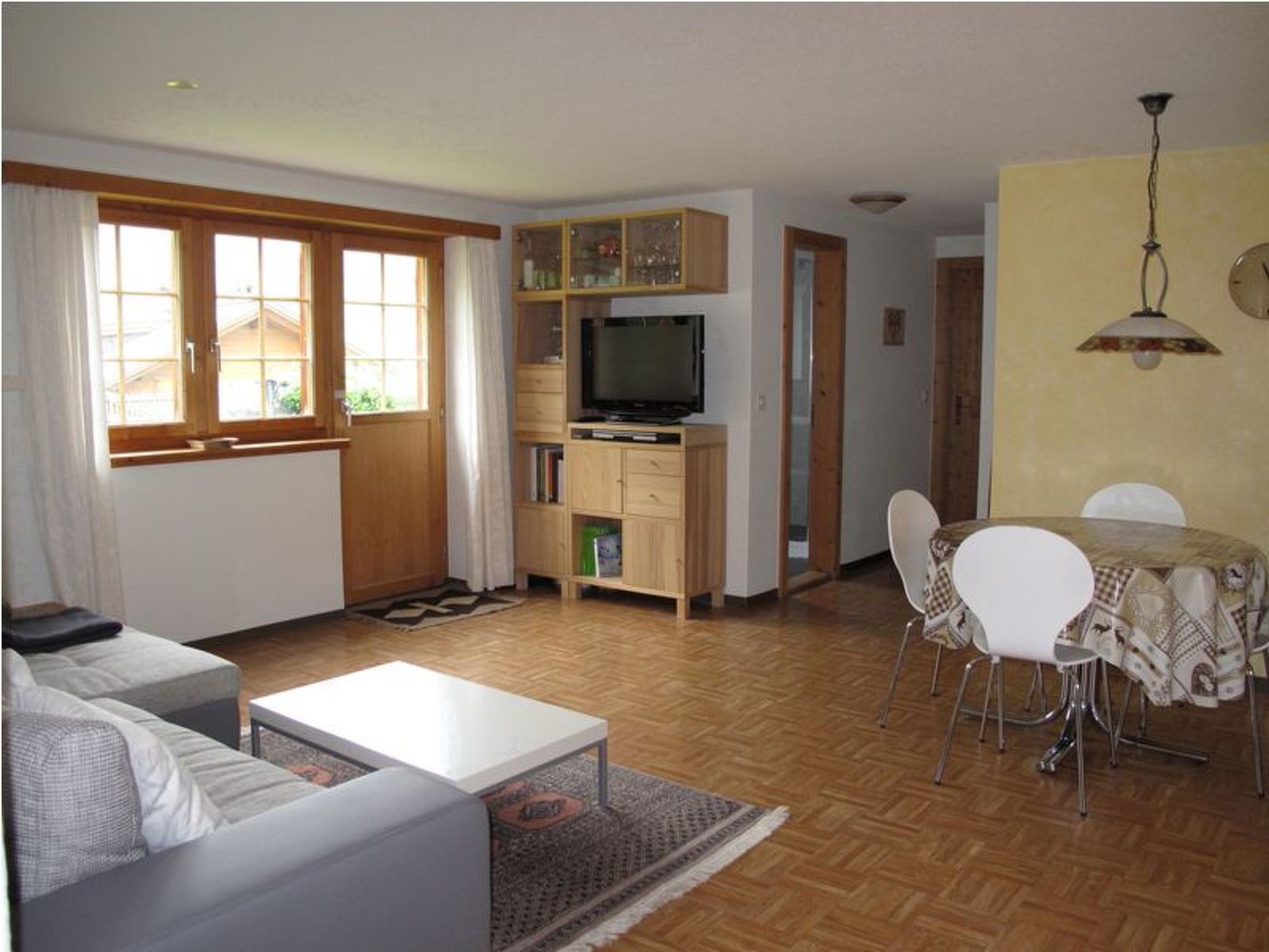 Photo 5 - 2 bedroom Apartment in Tujetsch with mountain view