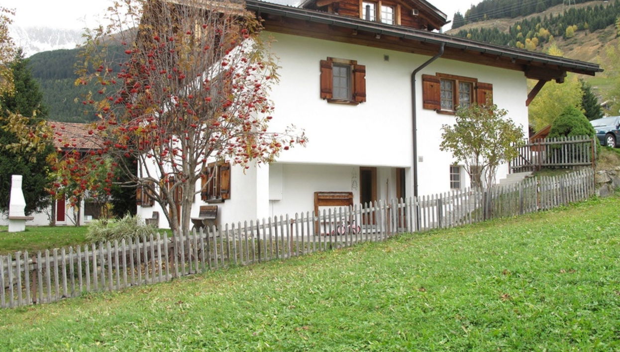 Apartment mit 2 Schlafzimmern in Tujetsch - Foto 1