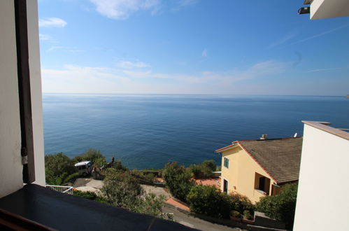 Foto 14 - Appartamento con 2 camere da letto a Moneglia con vista mare