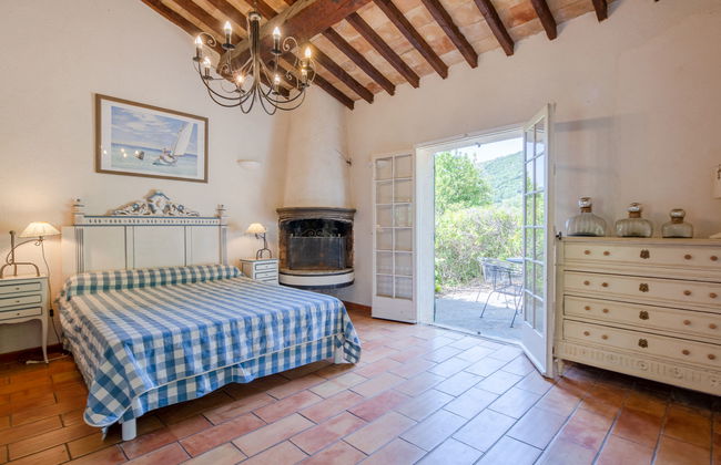 Maison de 5 chambres à La Garde-Freinet avec piscine privée et jardin - Photo 13