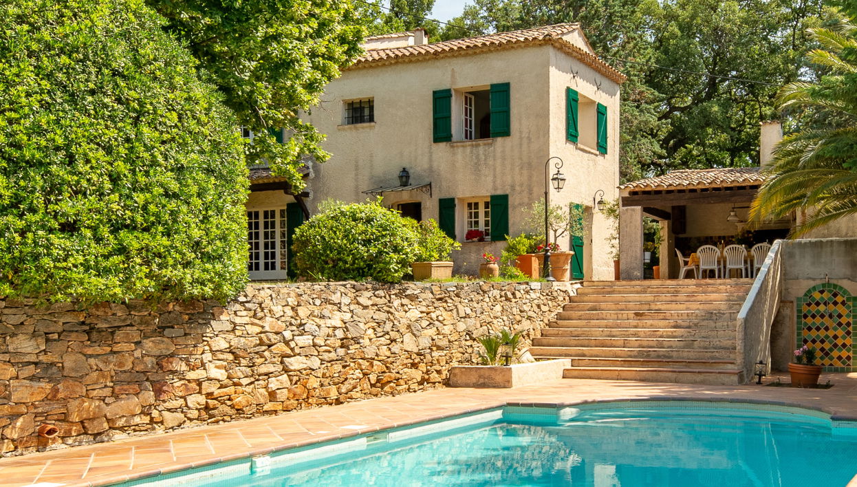 Maison de 5 chambres à La Garde-Freinet avec piscine privée et jardin - Photo 1