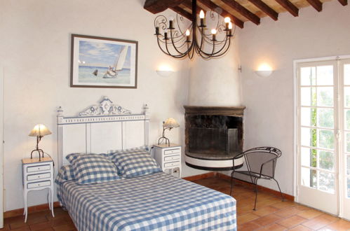 Photo 5 - 4 bedroom House in La Garde-Freinet with private pool and terrace