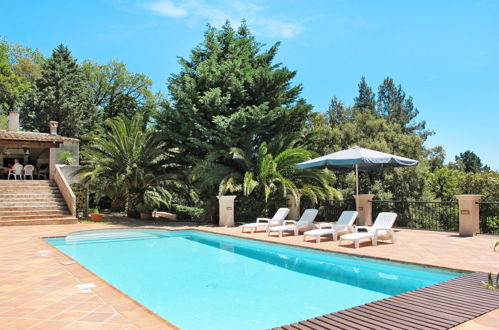 Photo 3 - Maison de 4 chambres à La Garde-Freinet avec piscine privée et terrasse