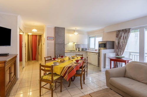 Foto 7 - Apartment mit 3 Schlafzimmern in Saint-Jean-de-Luz