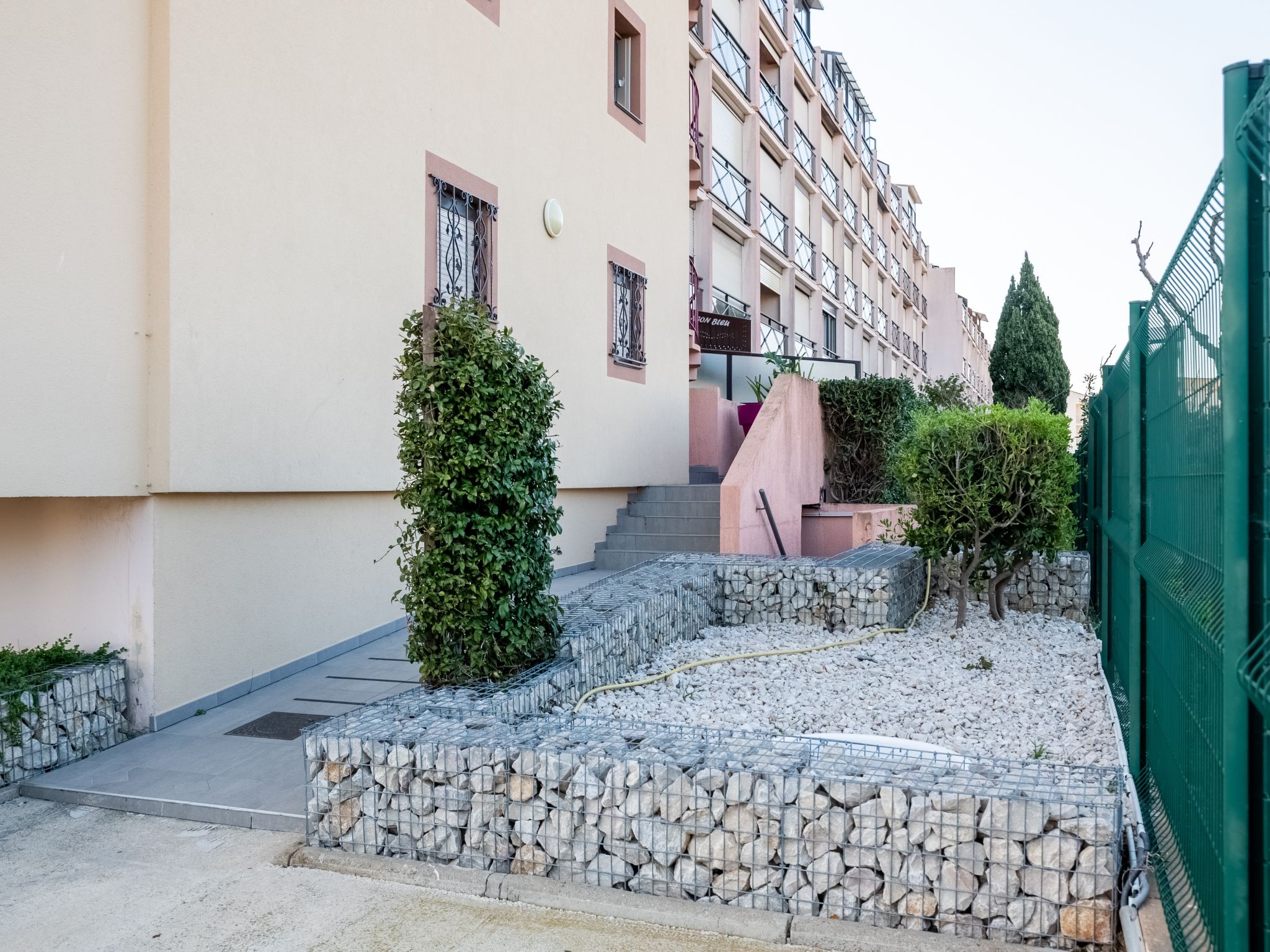 Foto 15 - Appartamento a Le Grau-du-Roi con piscina e vista mare