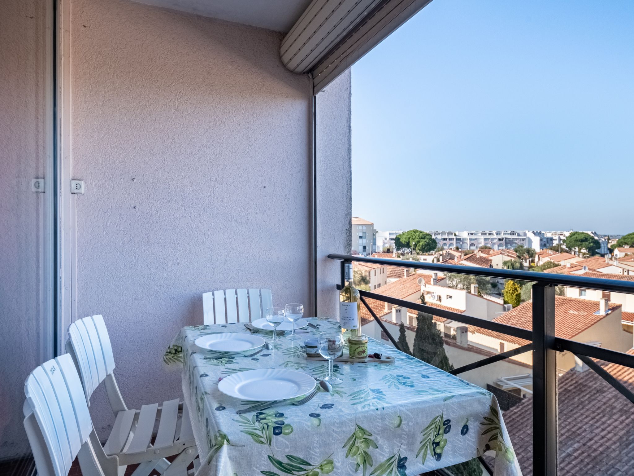 Foto 12 - Apartamento en Le Grau-du-Roi con piscina y vistas al mar