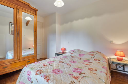 Foto 9 - Casa con 2 camere da letto a Savigny con giardino e vista mare