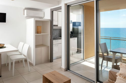 Foto 4 - Apartamento de 1 habitación en Santa-Lucia-di-Moriani con piscina y vistas al mar