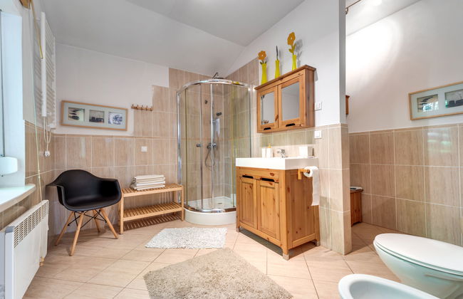Casa de 4 quartos em Andrychów com piscina privada e jardim - Foto 37