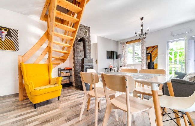 Casa de 4 quartos em Andrychów com piscina privada e jardim - Foto 16