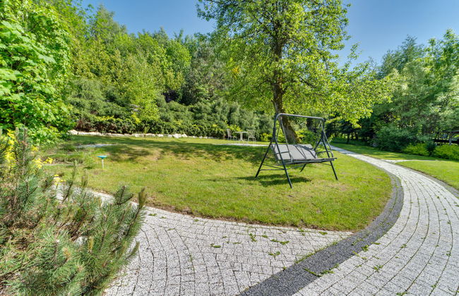 Casa de 4 quartos em Andrychów com piscina privada e jardim - Foto 49