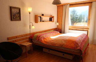 Foto 3 - Appartamento con 1 camera da letto a Anniviers con piscina e vista sulle montagne