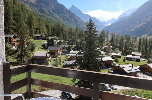 Foto 4 - Appartamento con 1 camera da letto a Anniviers con piscina e vista sulle montagne