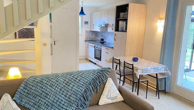 3 bedroom House in Villers-sur-Mer with garden - Photo 4