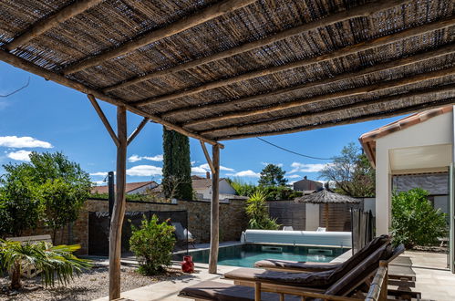 Foto 20 - Casa con 4 camere da letto a Cogolin con piscina privata e terrazza