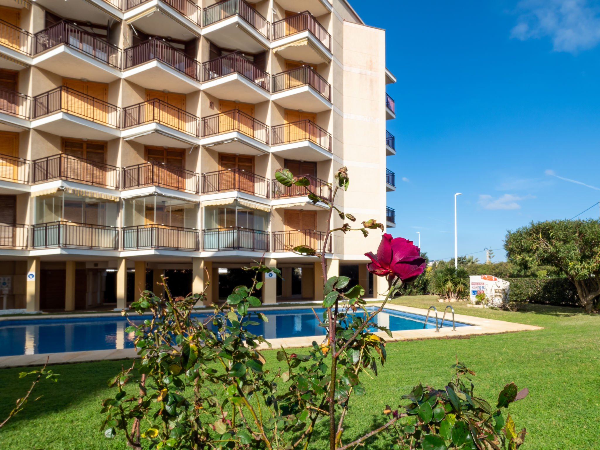 Foto 1 - Apartamento de 1 quarto em Jávea com piscina e vistas do mar