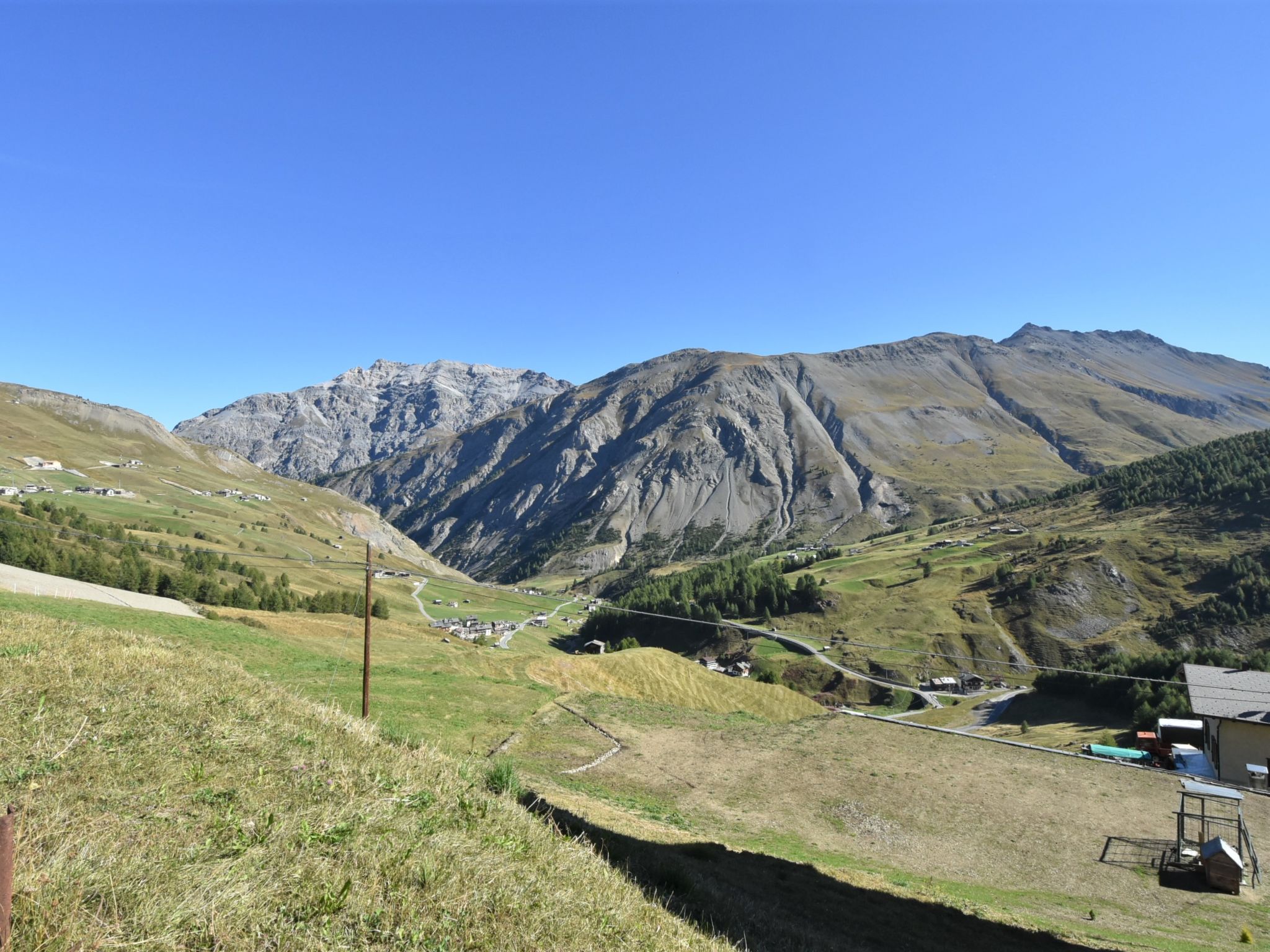 Foto 5 - Apartment mit 2 Schlafzimmern in Livigno mit blick auf die berge