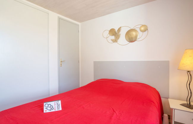 Casa de 6 quartos em Saint-Cyr-sur-Mer com piscina privada e jardim - Foto 26