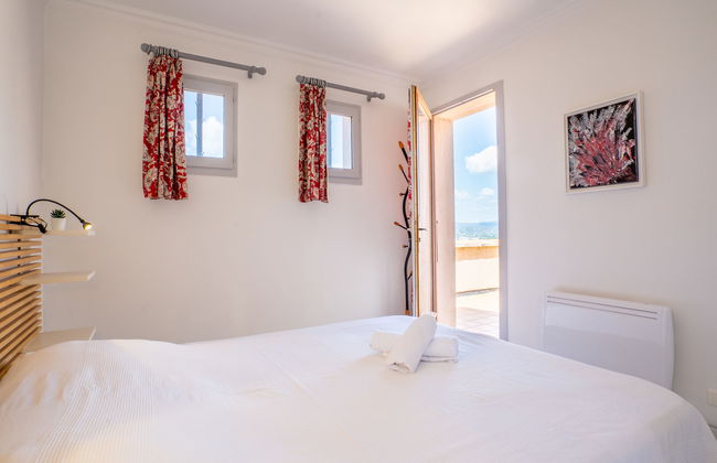 Casa de 6 quartos em Saint-Cyr-sur-Mer com piscina privada e jardim - Foto 16