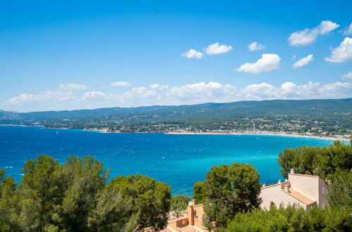 Foto 46 - Casa con 4 camere da letto a Saint-Cyr-sur-Mer con piscina privata e giardino