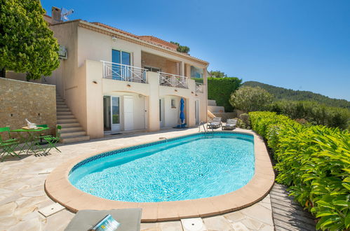 Foto 1 - Casa con 4 camere da letto a Saint-Cyr-sur-Mer con piscina privata e giardino