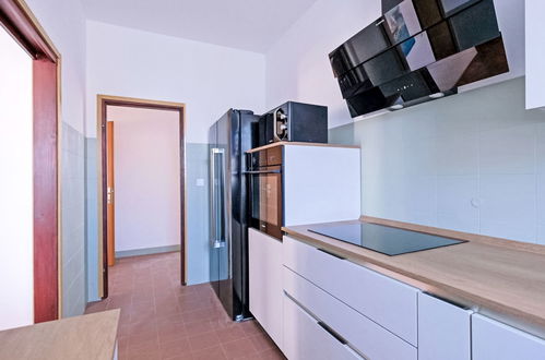 Foto 8 - Apartamento de 3 quartos em Medulin com jardim e sauna