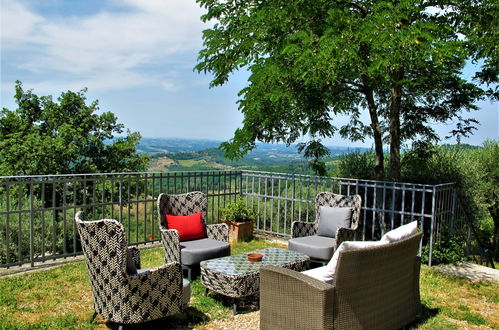 Photo 17 - 2 bedroom House in Greve in Chianti with swimming pool and garden