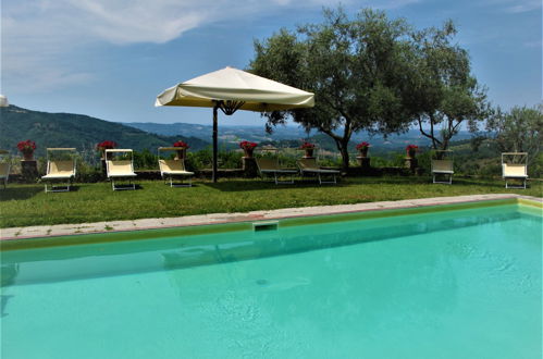 Photo 19 - 1 bedroom Apartment in Greve in Chianti with swimming pool and garden