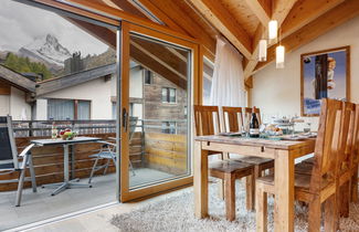 Photo 3 - 3 bedroom Apartment in Zermatt with sauna and hot tub